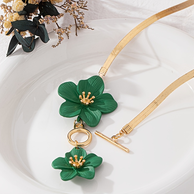 Golden Tone Double Floral Pendant Necklace